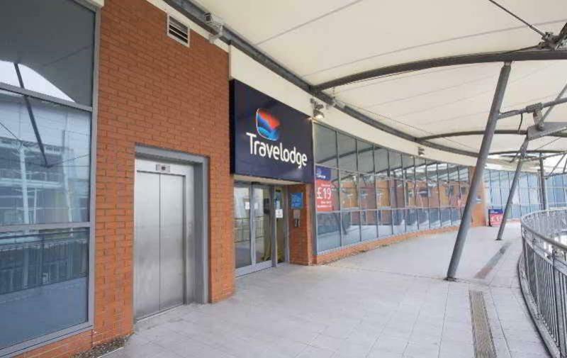 Travelodge Birmingham Central Broadway Plaza Exterior photo